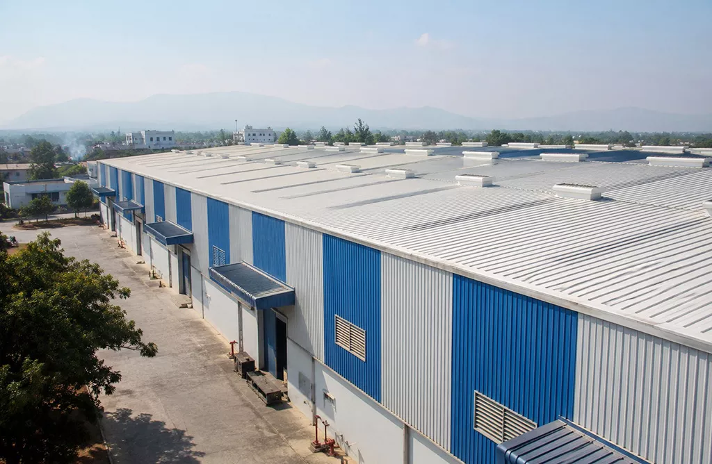 Warehouse Roofing with High-Quality Roofing Sheets